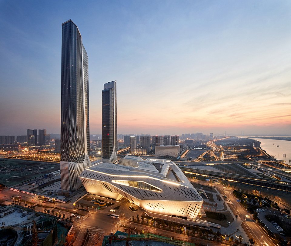 5 Karya Arsitektur Zaha Hadid yang Fenomenal