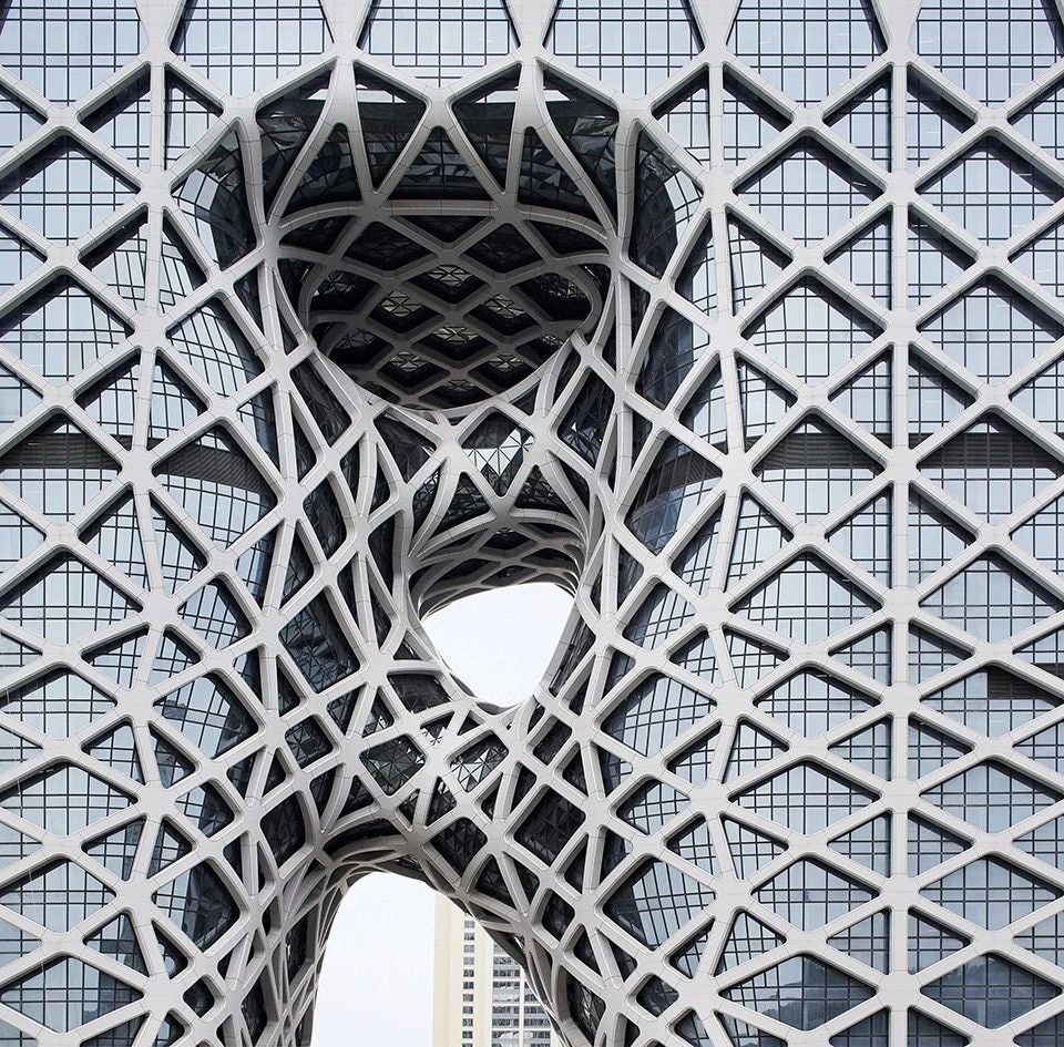 5 Karya Arsitektur Zaha Hadid yang Fenomenal