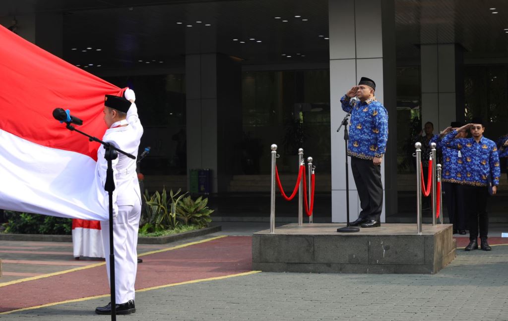 Peringati Hari Pahlawan 2023, Wamenaker: Pahlawan Ajarkan Jangan jadi Bangsa Pecundang