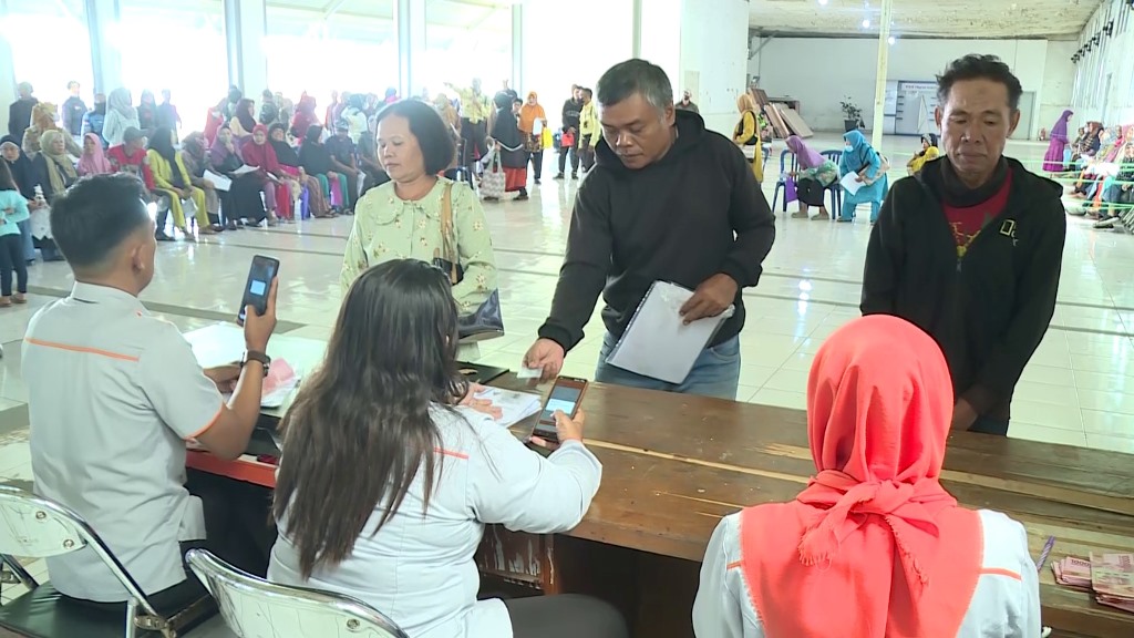 Pos Indonesia Bagikan BLT El Nino ke 13 Ribu KPM di Bandung