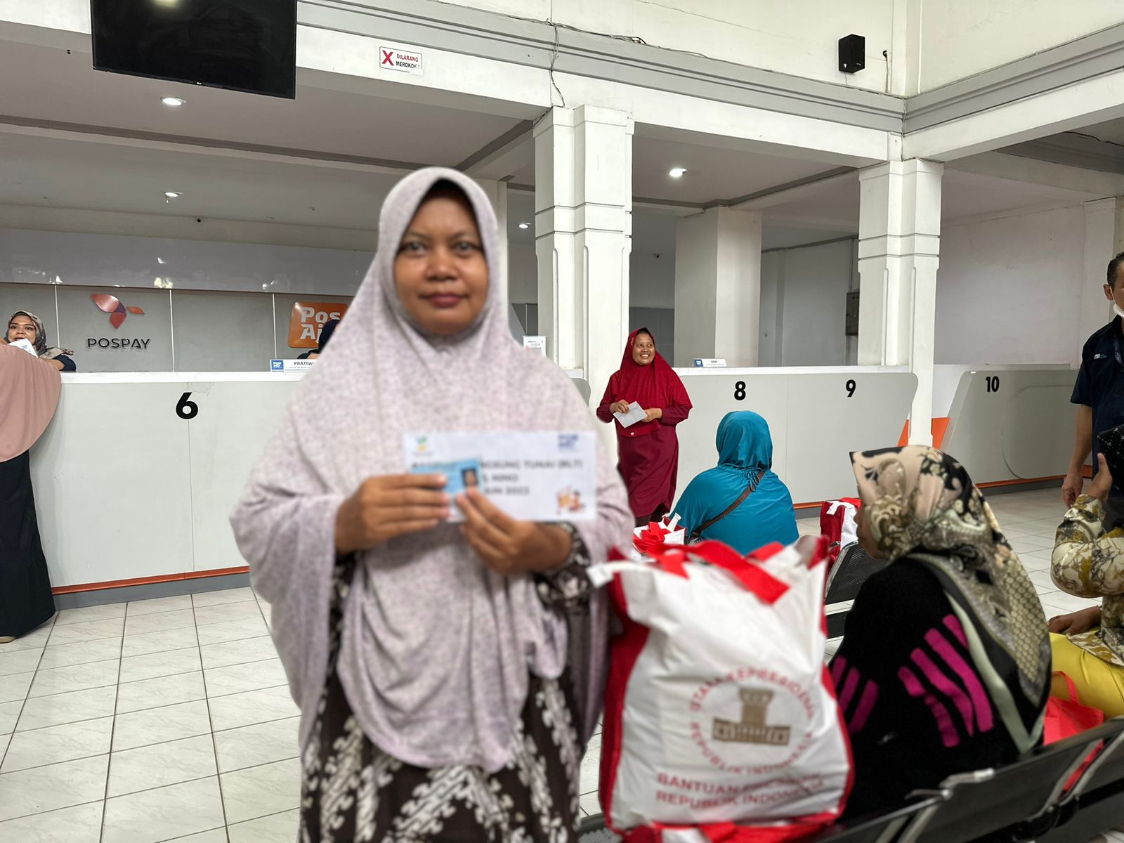 Naikkan Daya Beli Masyarakat, Pemerintah Tunjuk Pos Indonesia Salurkan BLT El Nino