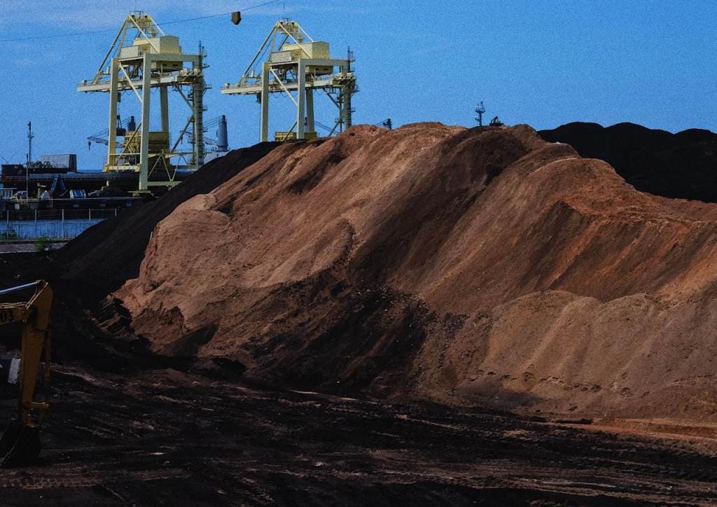 Mengejar Matahari, Menginspirasi Dunia lewat Energi Bersih