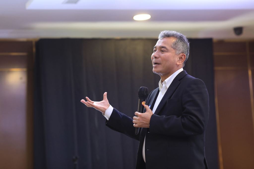 BRI Borong 7 Penghargaan di Ajang Top 100 CEO & The 200 Leader Future Forum 2024