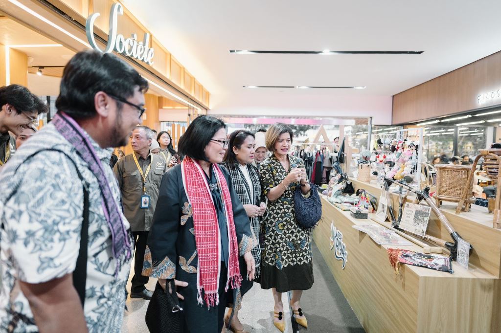 Dorong Pertumbuhan UMKM Sektor Kriya, Kementerian BUMN Gelar BerKRIYAsi di Jakarta dan Makassar