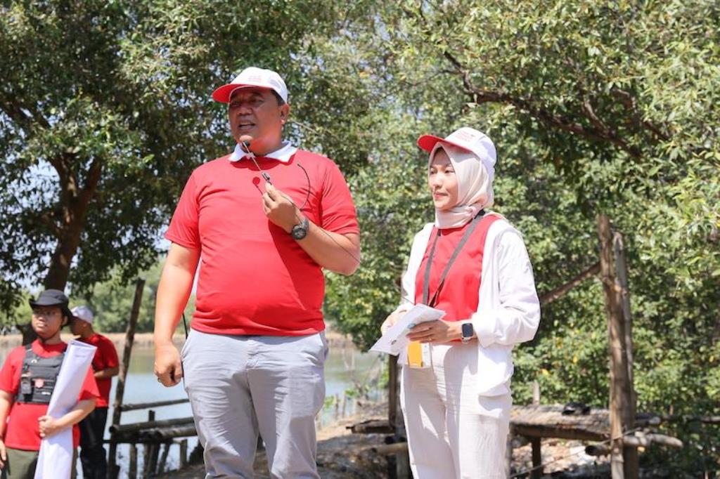 Komitmen Lestarikan Lingkungan, Yayasan WINGS Peduli Gelar Aksi Bersih Sungai Wonorejo