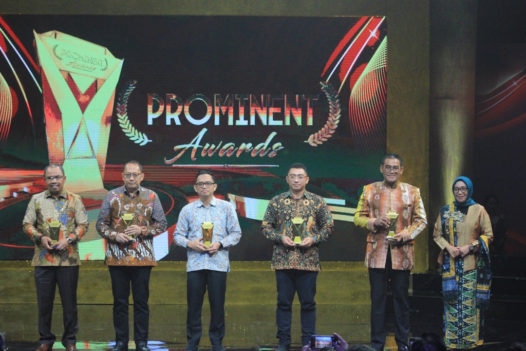 Sukses Transformasi & Digitalisasi dalam Layanan Asuransi, Jasa Raharja Raih Prominent Awards 2024