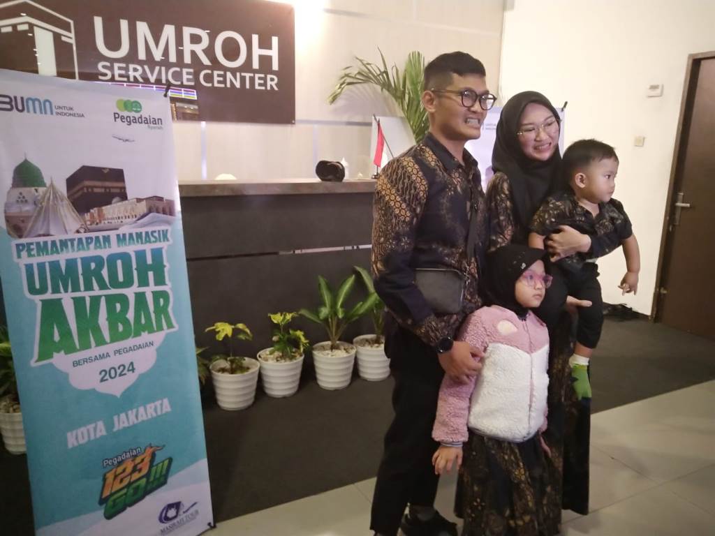 Berkah di Bulan Syawal, Pegadaian Berangkatkan 350 Jemaah Umrah Akbar