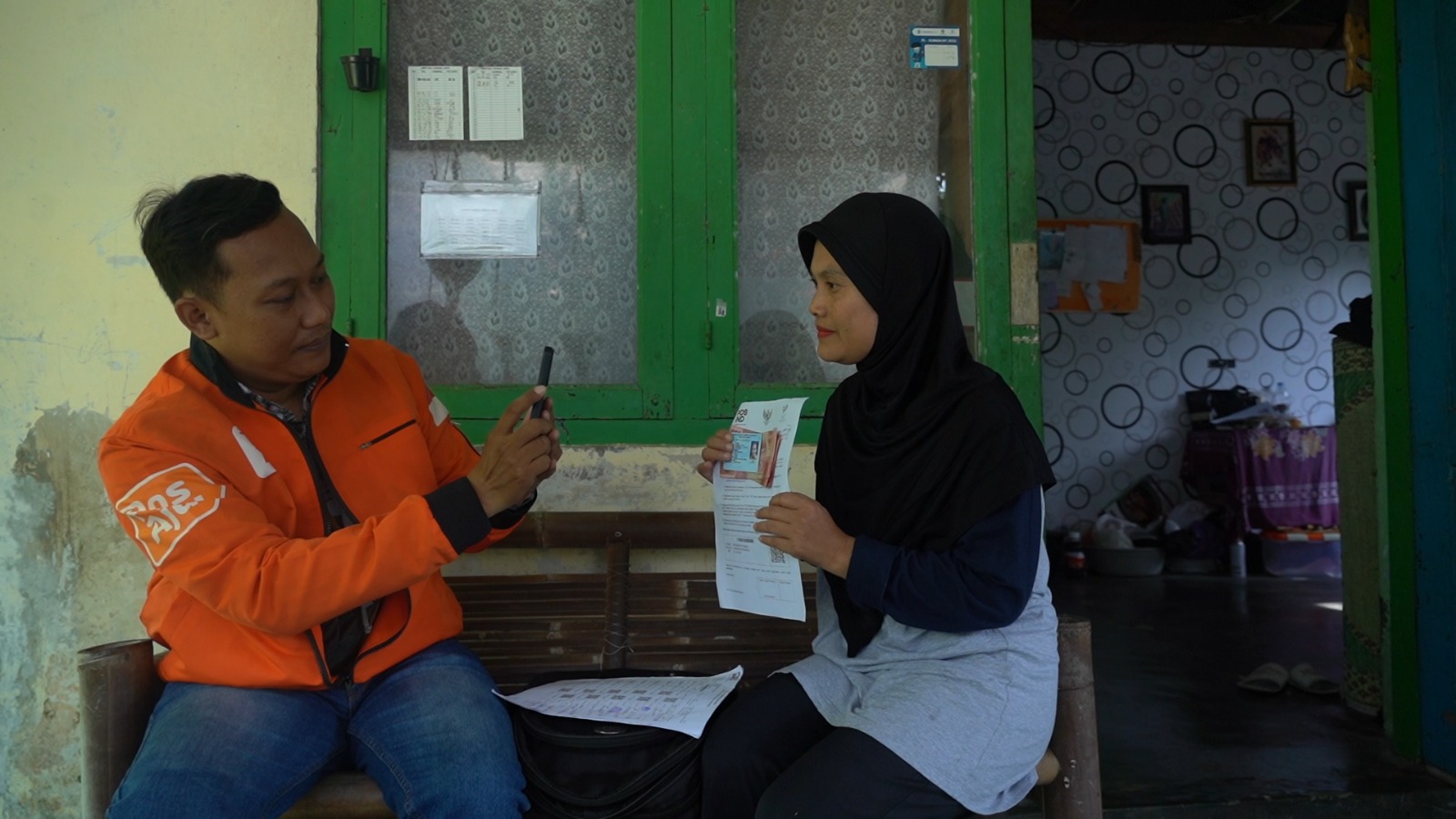 BLT El Nino Tuntas 2023, KPM Puas dengan Penyaluran <i>Door to Door</i> Pos Indonesia