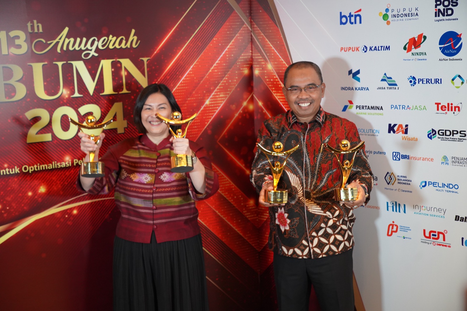 Pos Indonesia Borong Dua Gelar di BUMN Award 2024