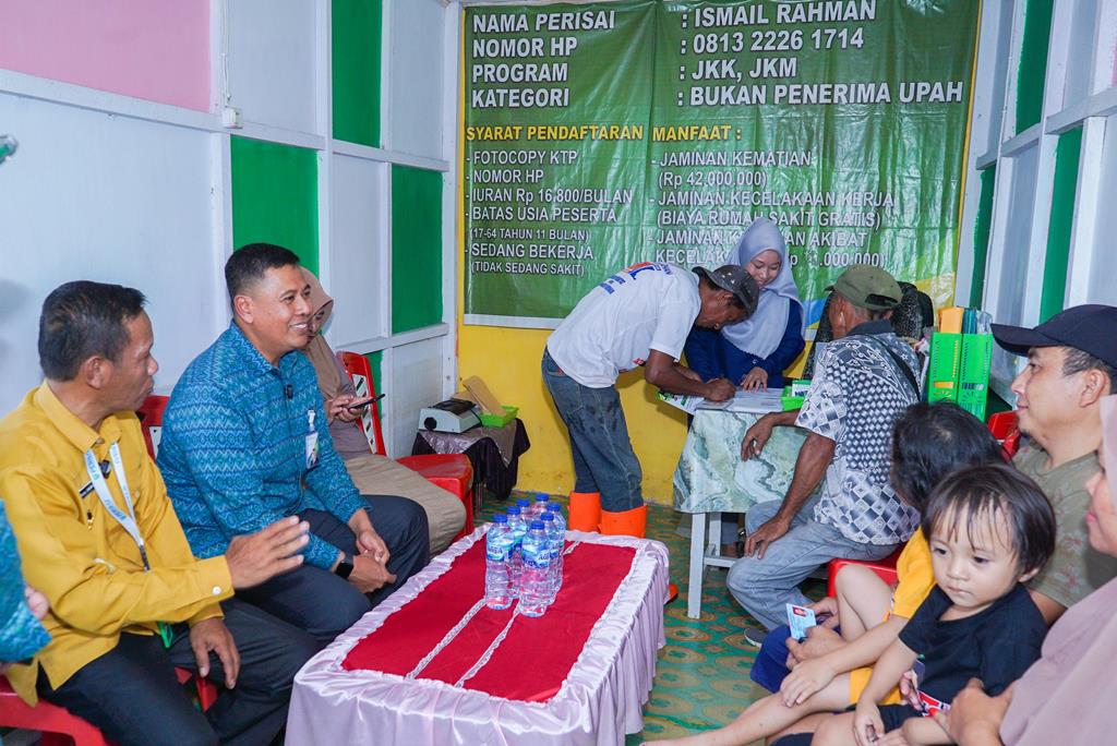 Sambangi Desa di Gorontalo, Dirut BPJS Ketenagakerjaan Pastikan Peserta di Daerah Dapat Kemudahan Layanan