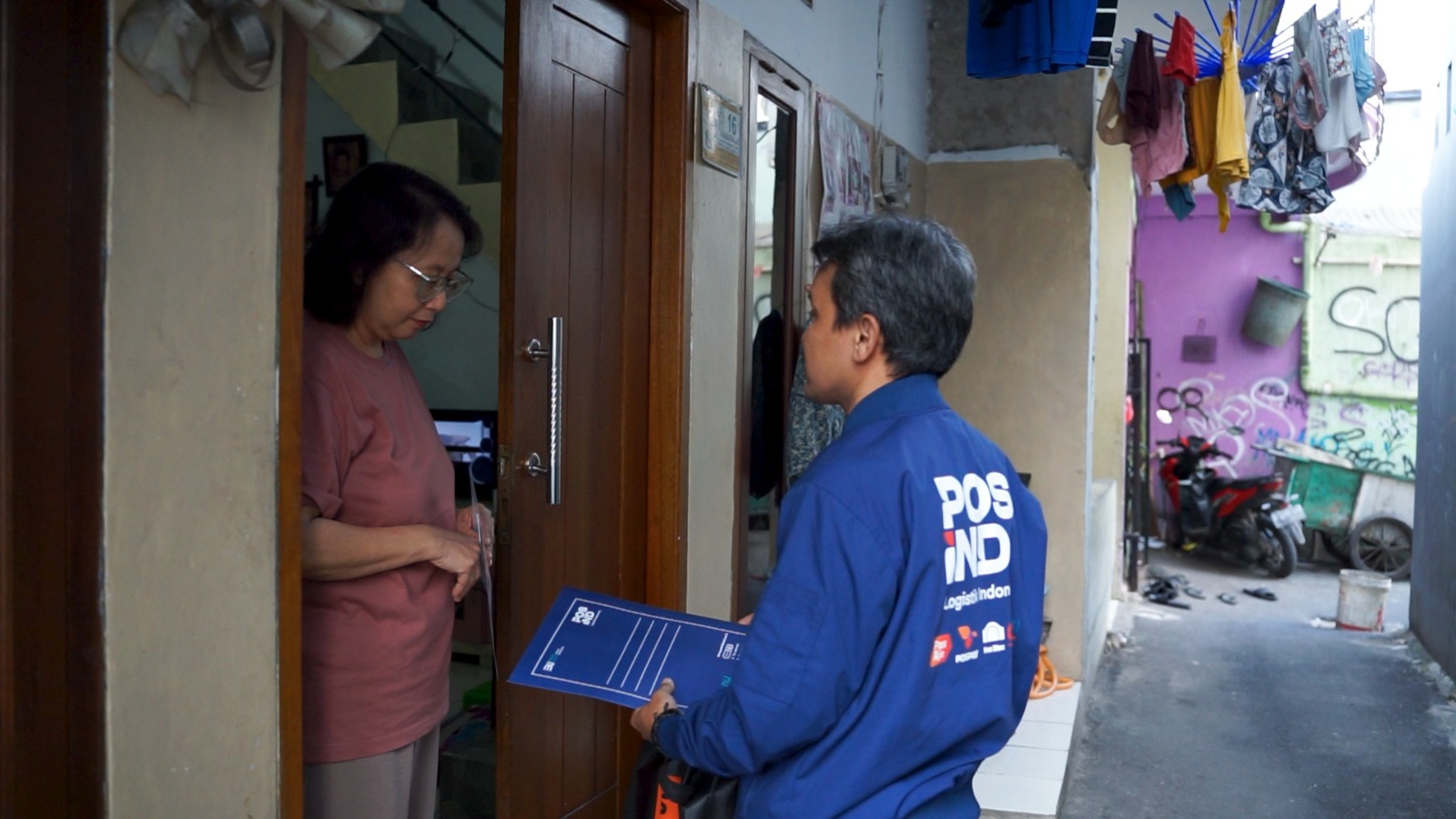 Tepat Sasaran dan Transparan, Pos Indonesia Salurkan Bansos Sembako dan PKH kepada 10.548 KPM di Jakarta