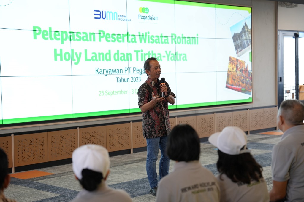Apresiasi Kinerja, Pegadaian Berangkatkan Karyawan Terbaik untuk Wisata Religi