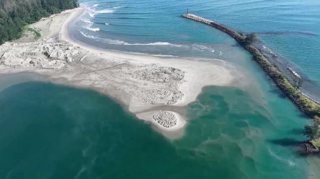 Gubernur Bengkulu: Pelindo Segera Keruk Pendangkalan Pulau Baai agar Pasokan BBM Segera Normal