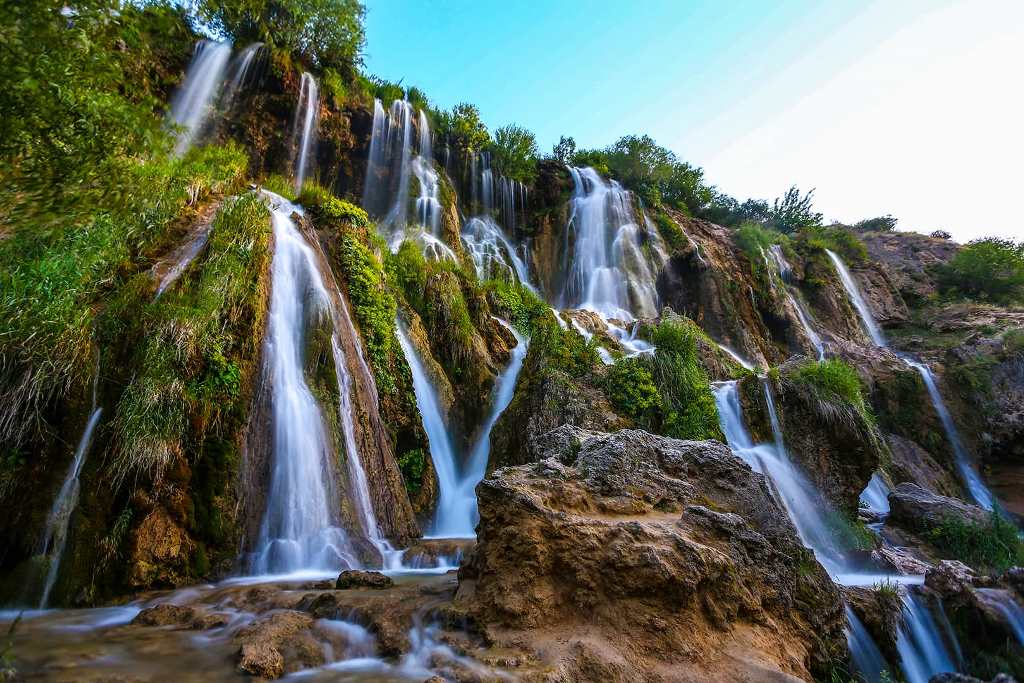 Girlevik Waterfall