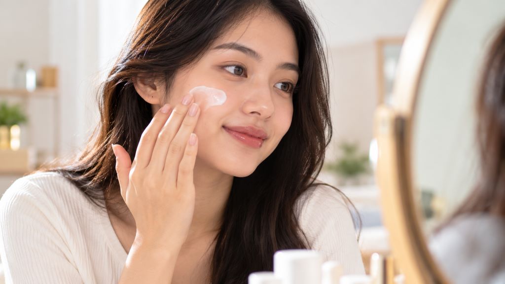 Glowing Skincare Mirror Moment