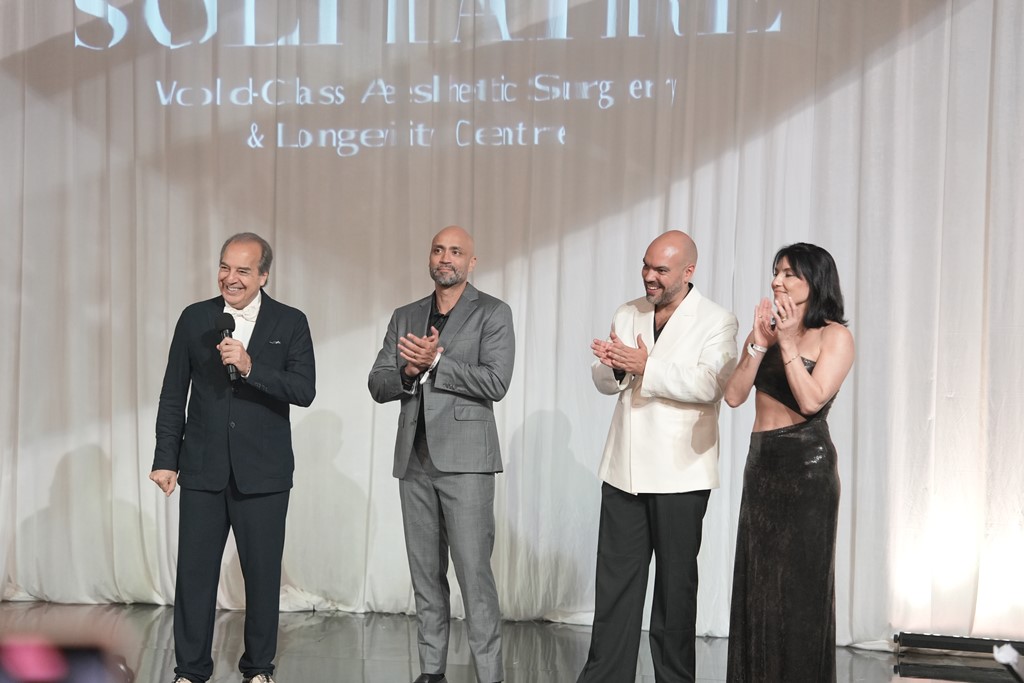 Photo 4 - Speech from Dr_ Marco Faria Correa and his World Class Plastic Surgeons of The Solitaire