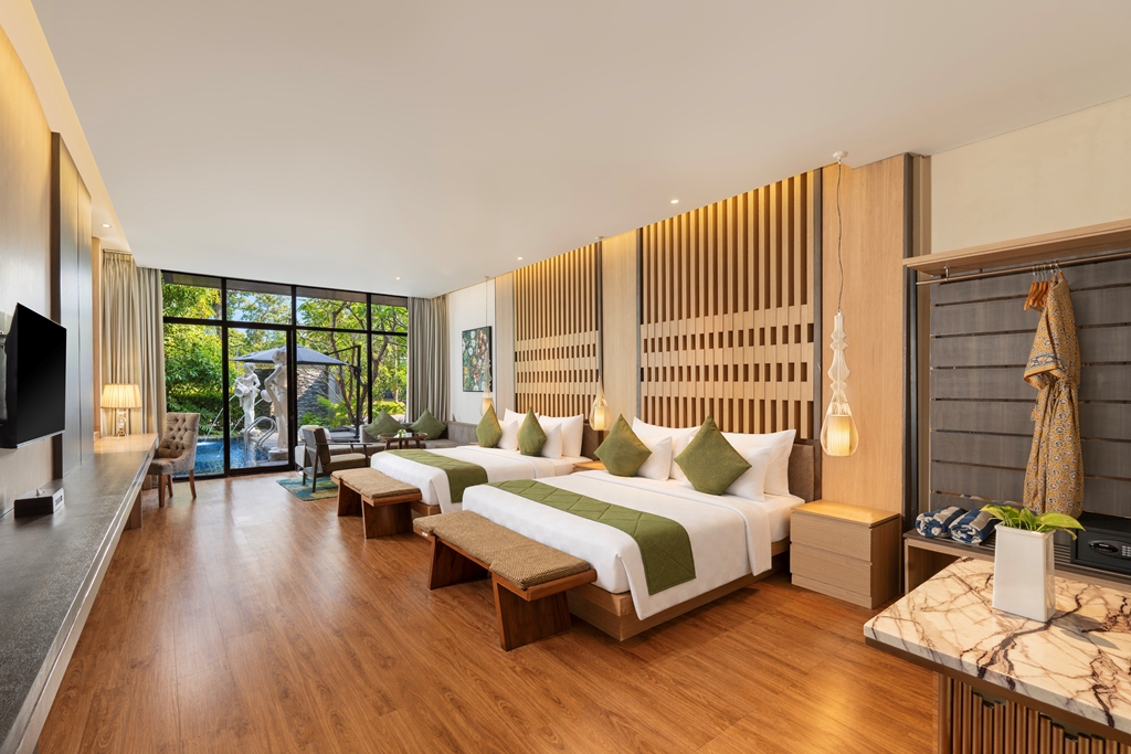 WGY - VILLA POOL ACCESS1