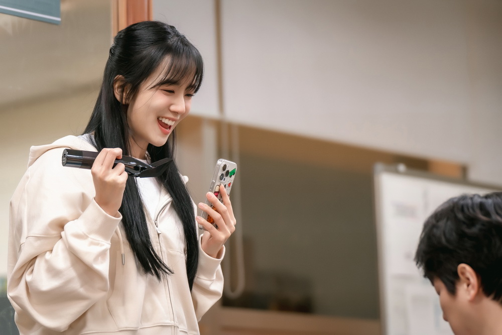 10 Fakta Menarik Serial Newtopia, Dibintangi Jisoo Blackpink