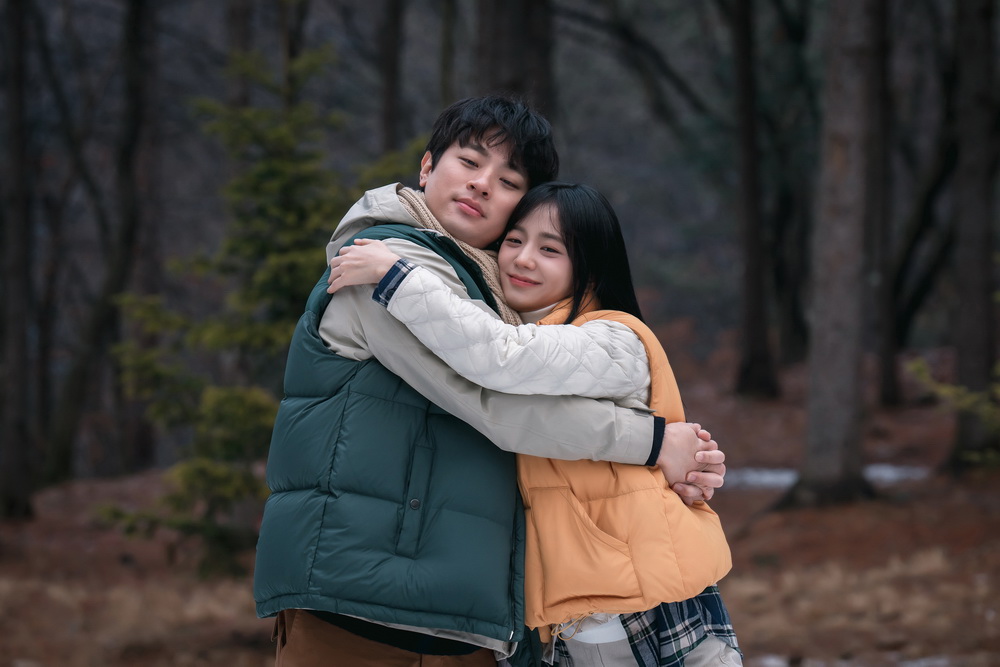 10 Fakta Menarik Serial Newtopia, Dibintangi Jisoo Blackpink