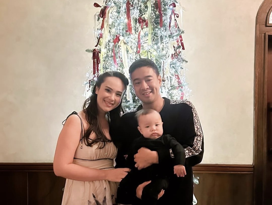 7 Potret Artis Rayakan Natal Bersama Keluarga