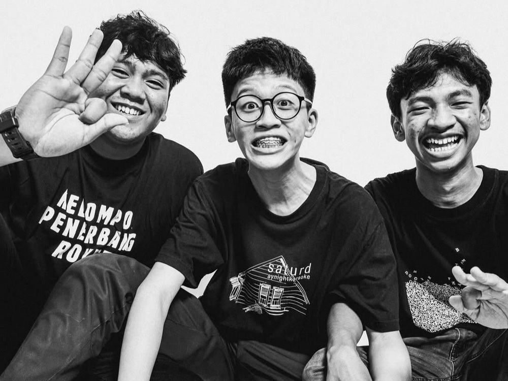 Perjalanan Sukses Lancar Rejeki: Trio Punk Remaja SMA Bekasi Rilis Album Perdana
