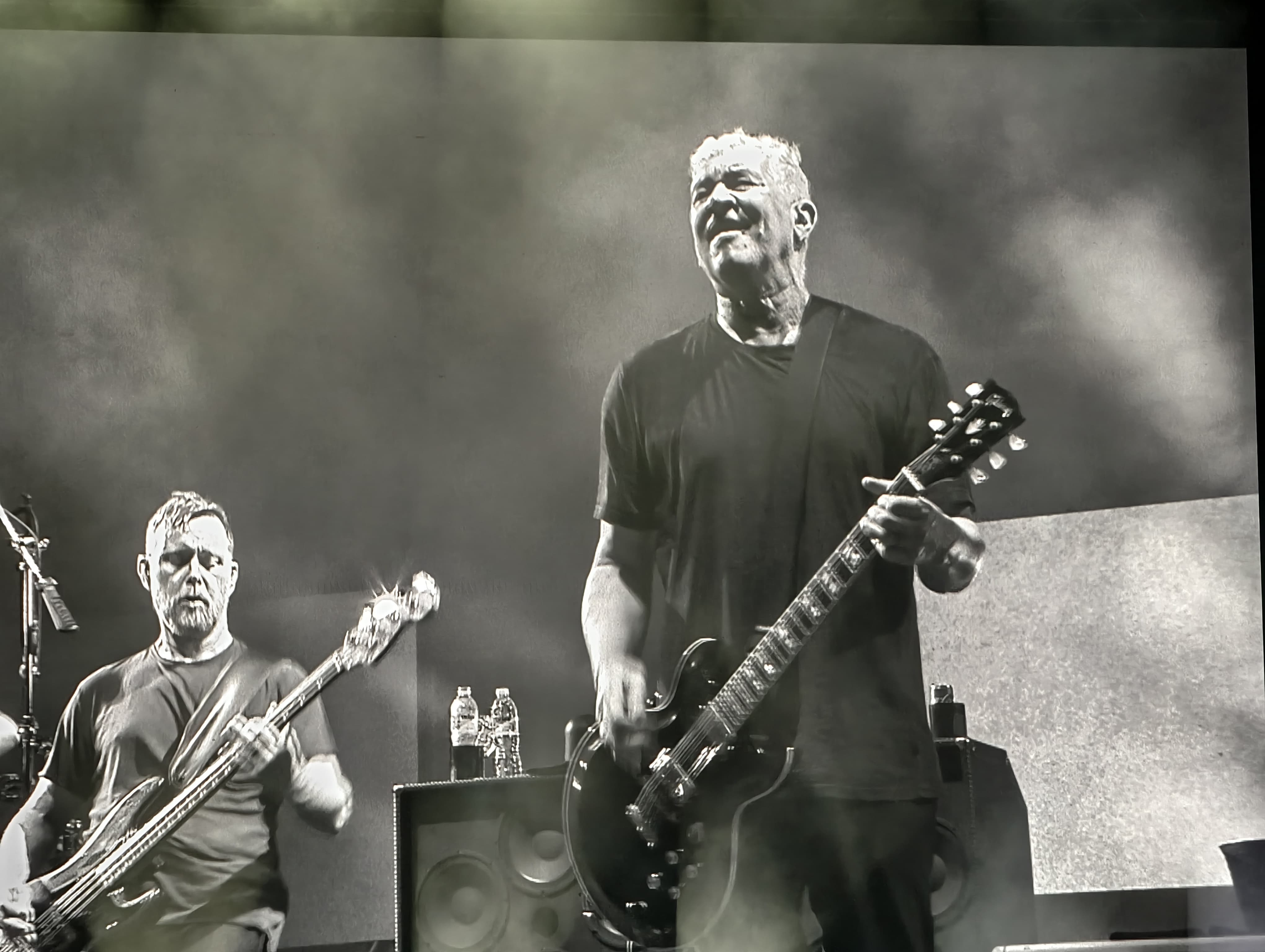 Rangkuman Keseruan Konser Foo Fighters di Jakarta 2025
