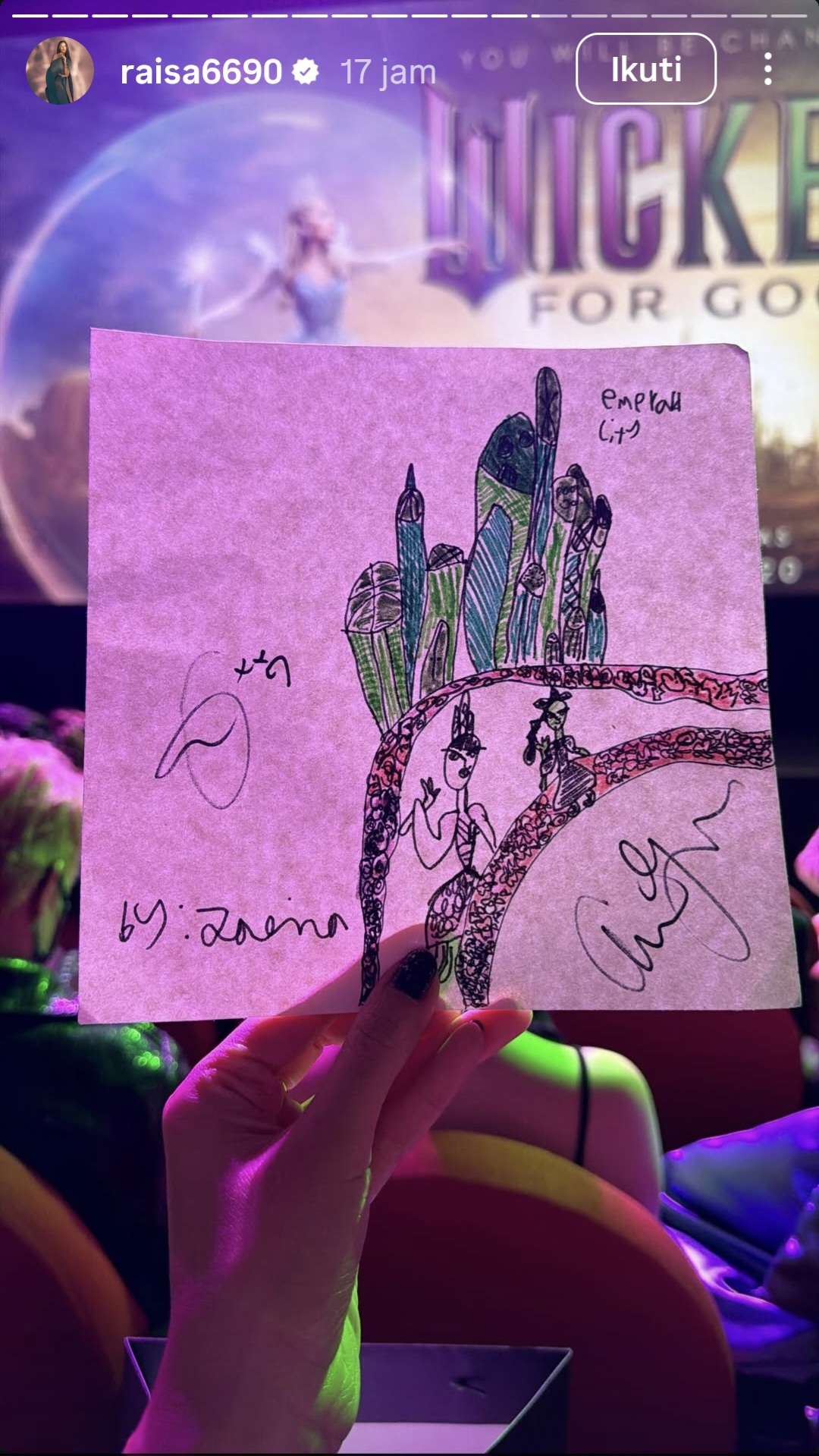 Momen Manis Raisa di Premiere Film Wicked, Bawa Gambar Zalina untuk Ditandatangani Ariana Grande