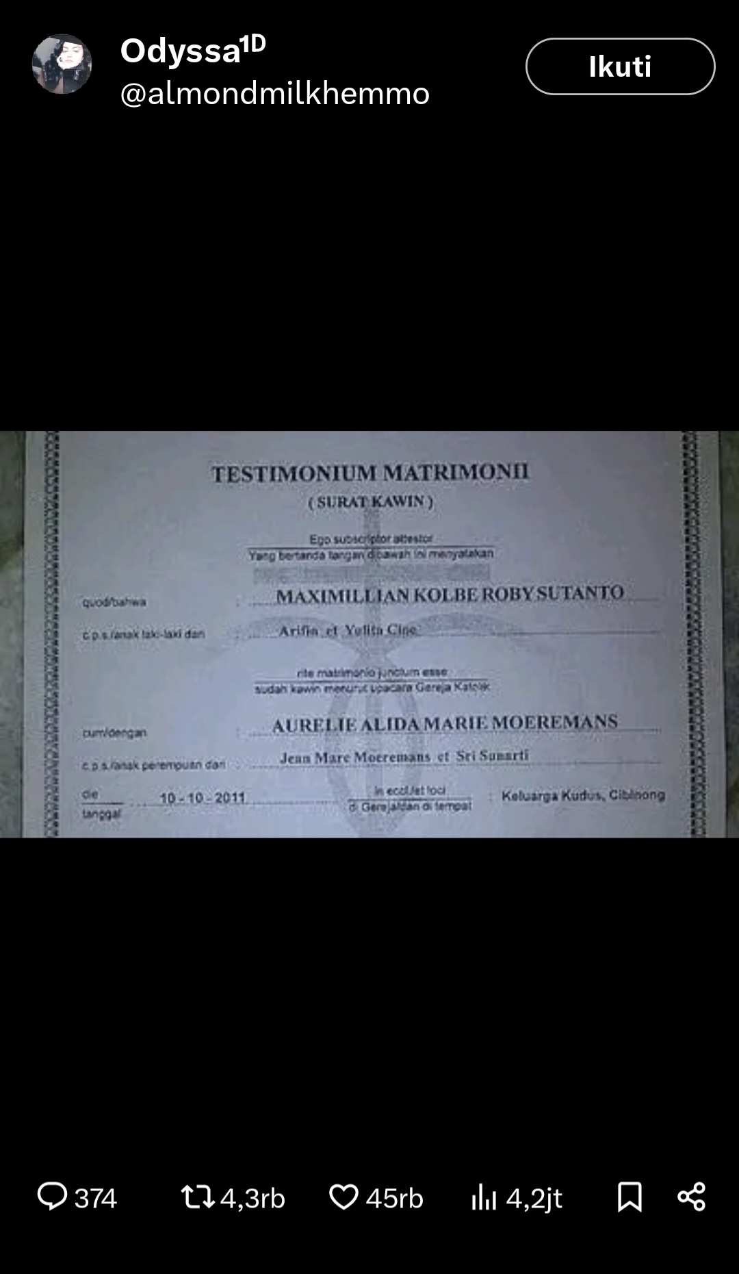 Dibahas Aurélie Moeremans di Buku, Roby Tremonti Terobsesi Mark Tremonti Gitaris Creed?