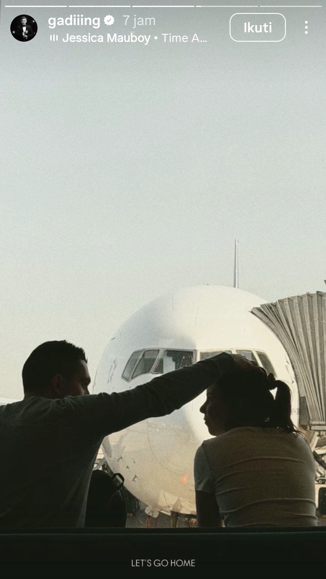 Sempat Tertahan di Eropa, Gading Marten Akhirnya Pulang ke Jakarta dengan Selamat