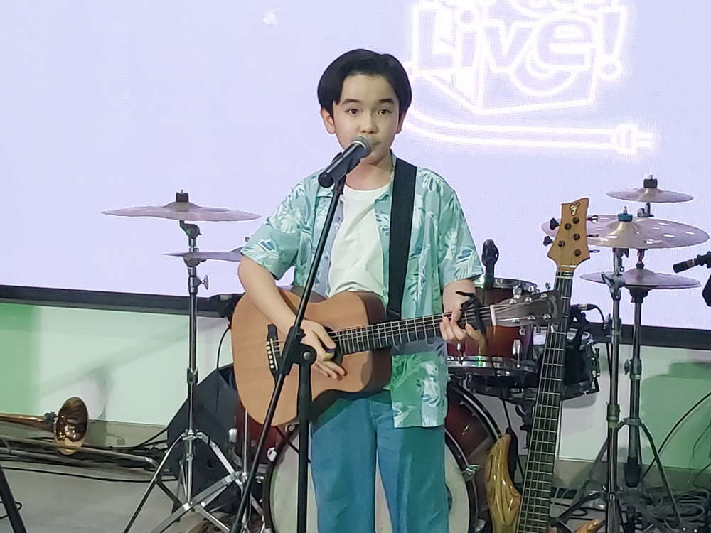 Restu Anak Charly van Houten Hibur Warga Jakarta dengan EP 5 Diri