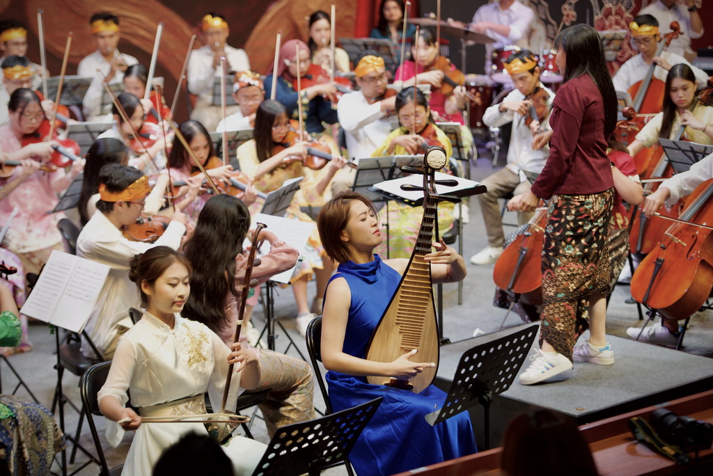 TRUST Harumkan Nama Indonesia Lewat Penghargaan Tertinggi Festival Orkestra Dunia