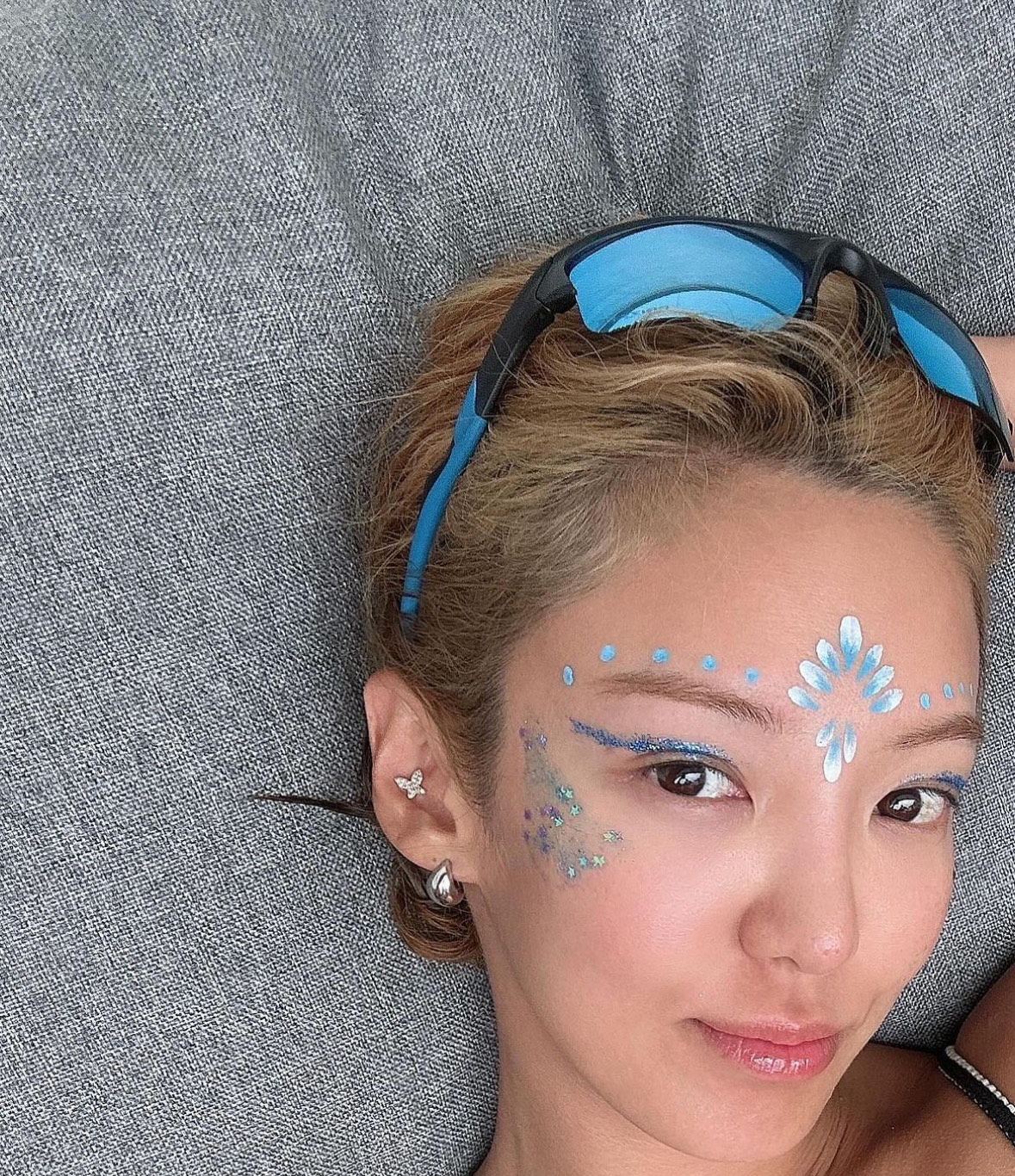 Betah Banget! Hyoyeon SNSD Healing Sambil Ikutan Nyepi di Bali
