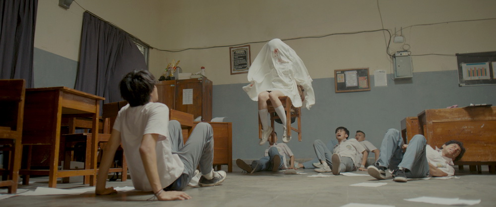 Ulasan Film Malam Pencabut Nyawa