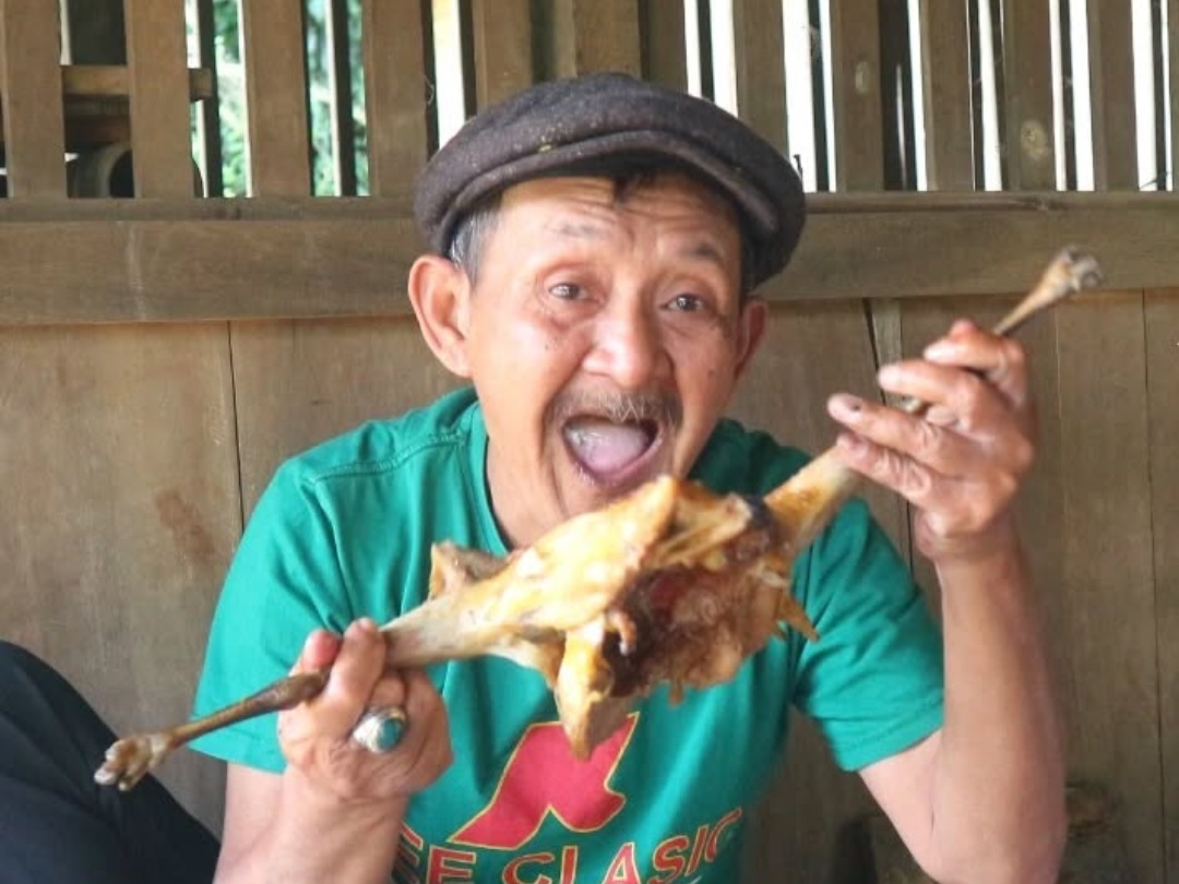 12 Artis Rayakan Ulang Tahun di Hari Natal