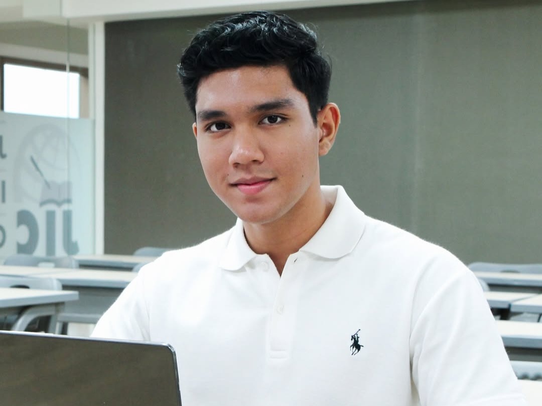 12 Artis Rayakan Ulang Tahun di Hari Natal