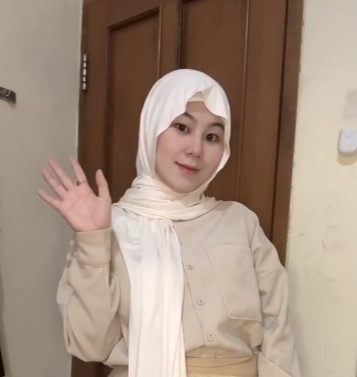 Deretan Artis Rayakan Lebaran Pertama Setelah Mualaf