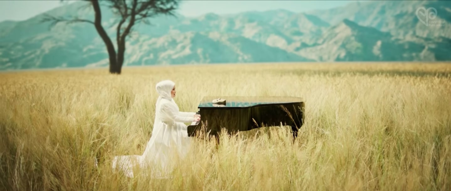 Putri Ariani Rilis Lagu <i>Perfect Liar</i>, Video Klipnya Langsung Trending di YouTube
