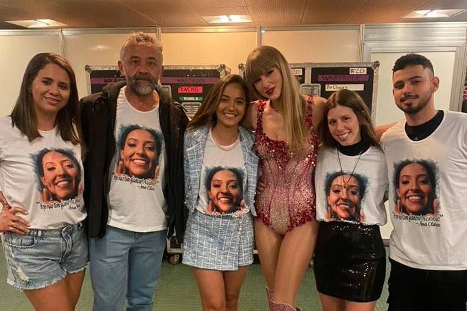 Taylor Swift Temui Keluarga Penggemar yang Meninggal di Konsernya