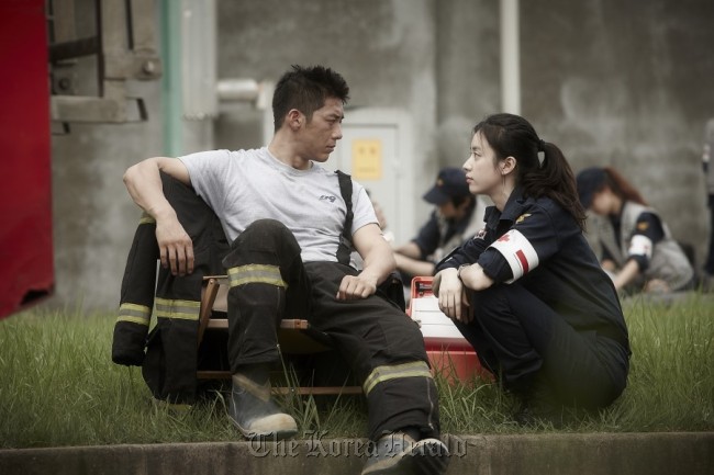 5 Rekomendasi Film Tentang Pemadam Kebakaran, Ada yang Diangkat dari Kisah Nyata