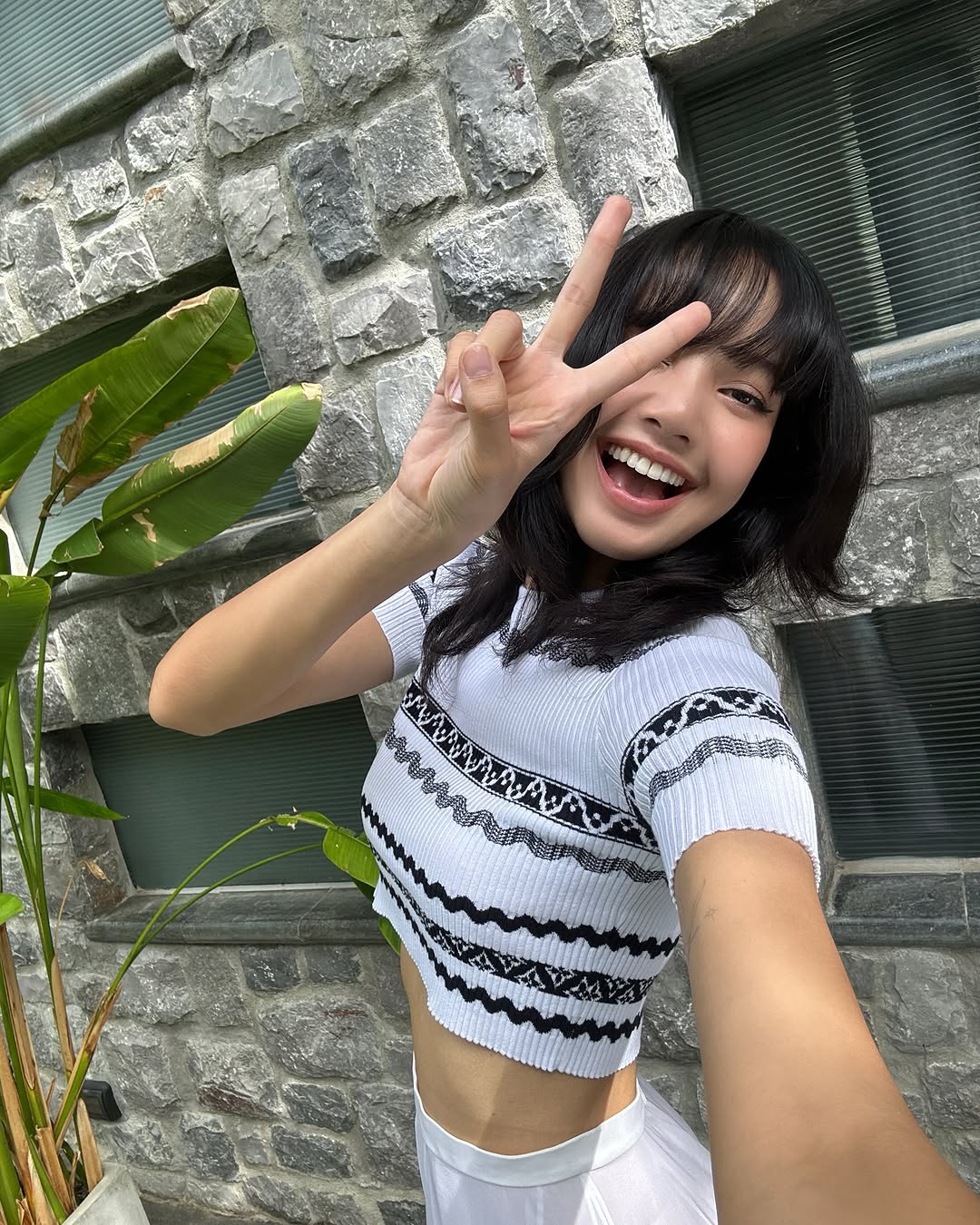 Lisa BLACKPINK Ungkap Peran Mook di <i>The White Lotus</i> Mengubah Hidupnya