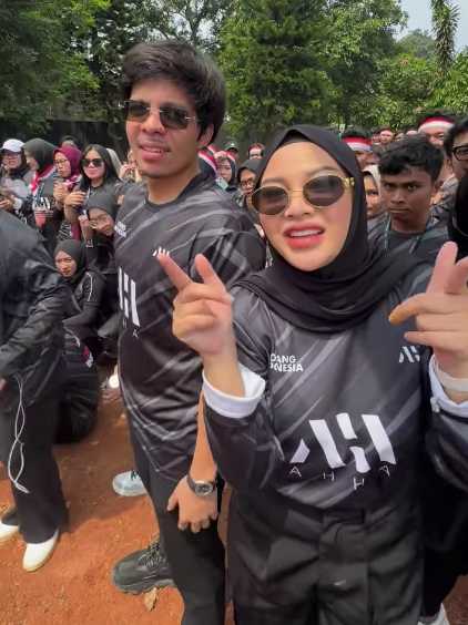 Rayakan HUT RI, Raffi Ahmad dan Atta Halilintar Gelar Lomba Berhadiah Mobil