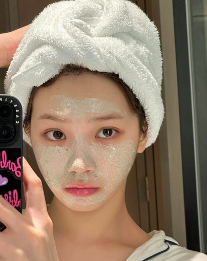 Potret 8 Idol K-pop Ini Tetap Menawan Meski Tanpa Makeup