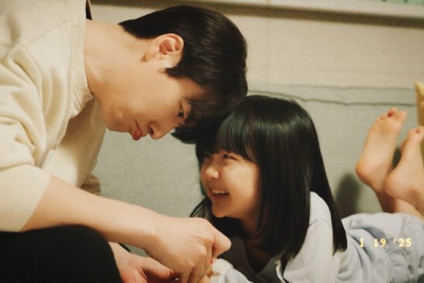 6 Drakor dengan Karakter Ayah Tunggal, Ada <i>Love Scout</i> hingga <i>Hospital Playlist</i>