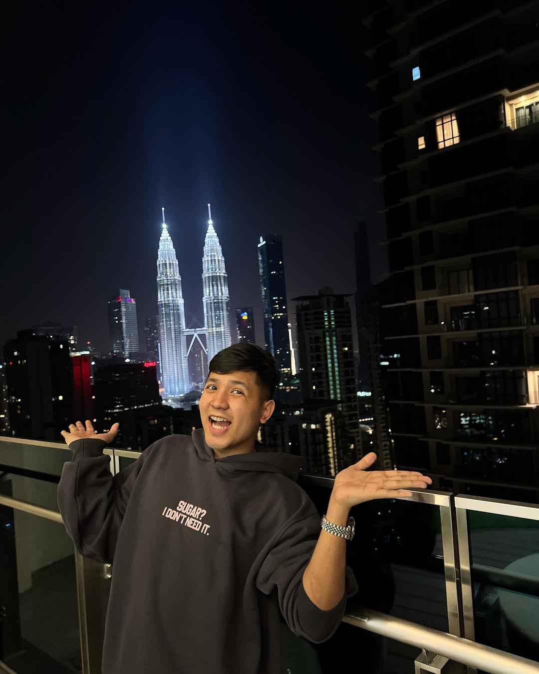 Momen Jirayut Mudik Lebaran ke Thailand, Mampir Sahur di Kuala Lumpur Dulu