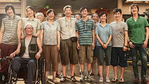 10 Rekomendasi Film Cocok Ditonton saat Libur Imlek Bareng Keluarga