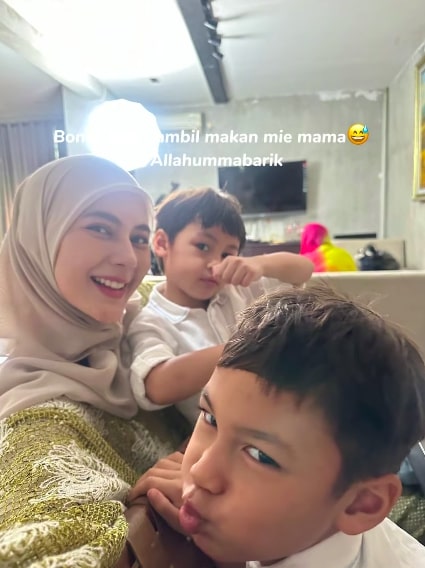 Curhat Paula Verhoeven Pertama Kali Salat Idulfitri Tanpa Anak: Terasa Sangat Berbeda