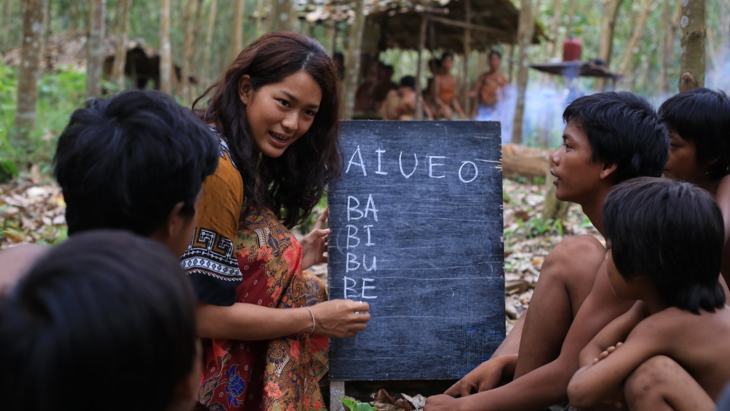 7 Film Tentang Perjuangan Guru, Cocok Ditonton saat Hari Guru Nasional