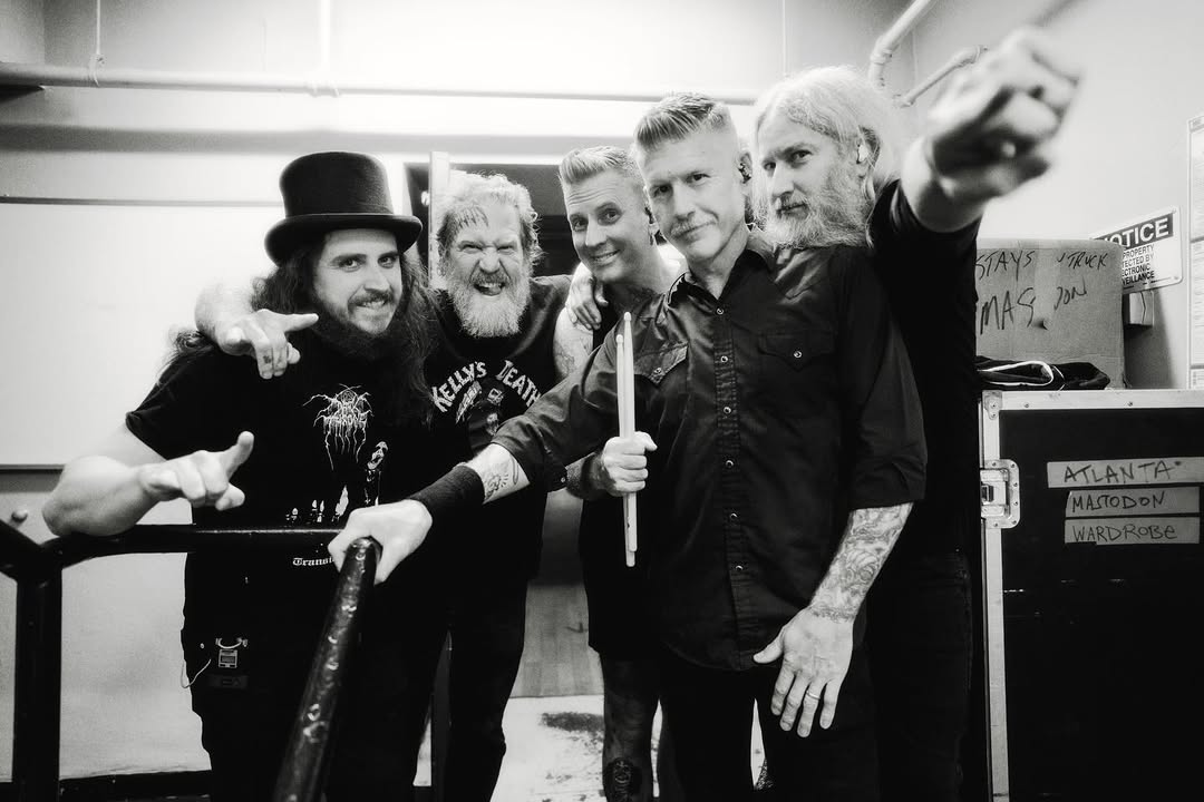 Gitaris Pendiri Band Mastodon Meninggal Dunia karena Kecelakaan Motor