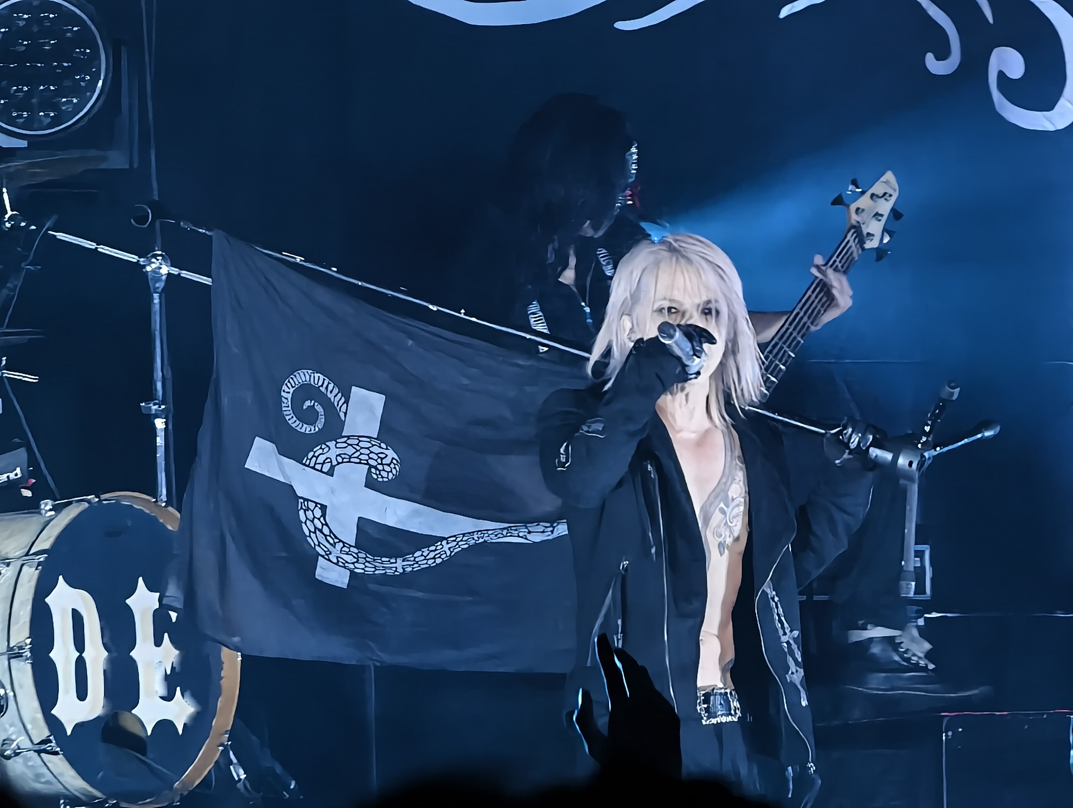 Rangkuman Keseruan Konser HYDE di Jakarta: Bawakan Lagu LArc-En-Ciel, Vamps, hingga Linkin Park