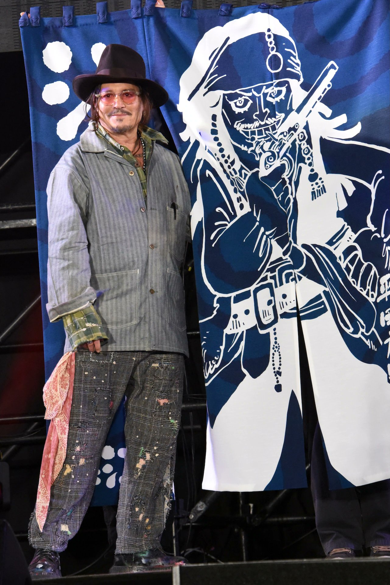 Kreator One Piece Eiichiro Oda Berikan Johnny Depp Hadiah Spesial